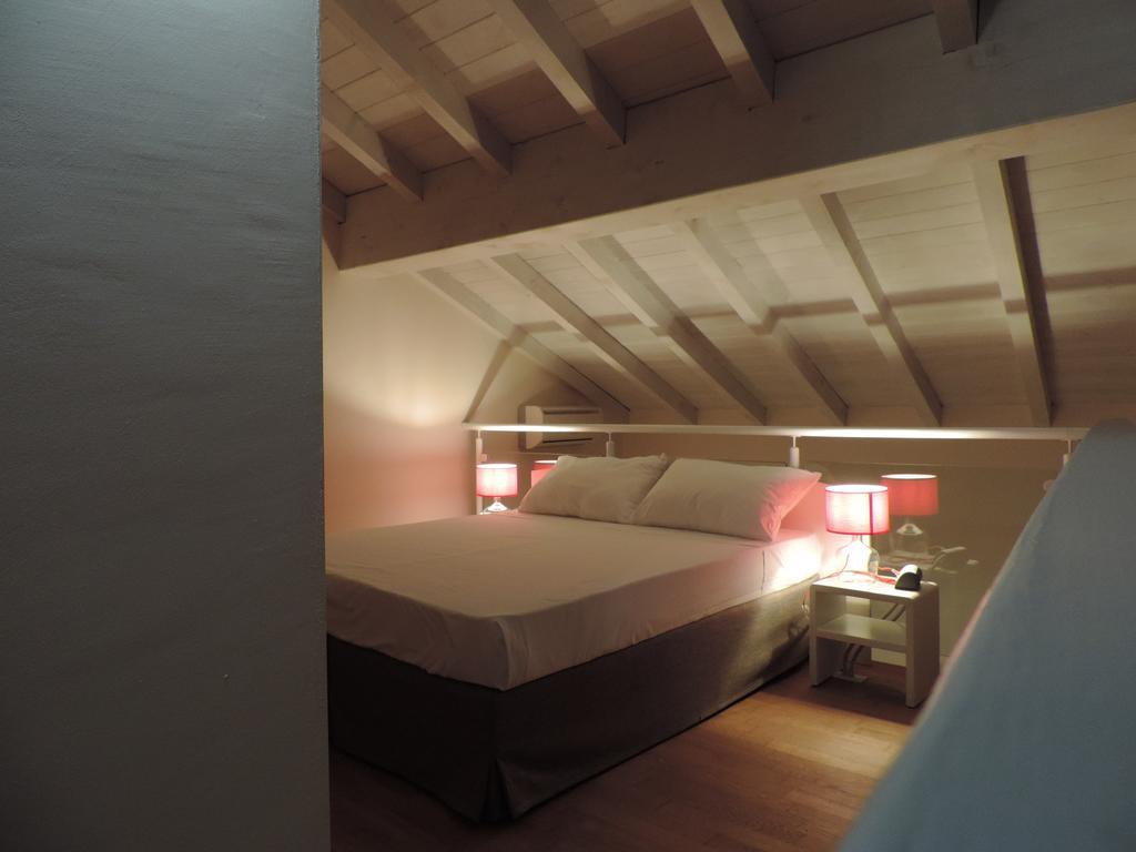 Residence Al Sociale Mantua Zimmer foto