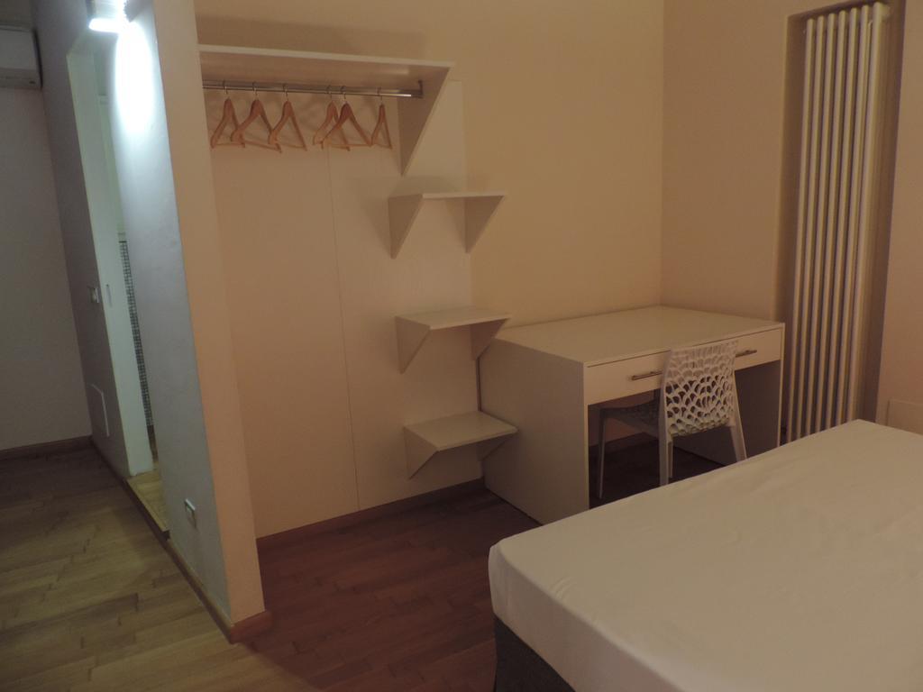 Residence Al Sociale Mantua Zimmer foto