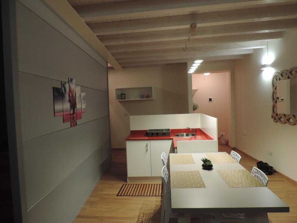 Residence Al Sociale Mantua Zimmer foto