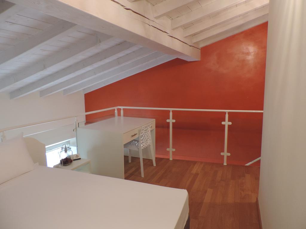 Residence Al Sociale Mantua Zimmer foto